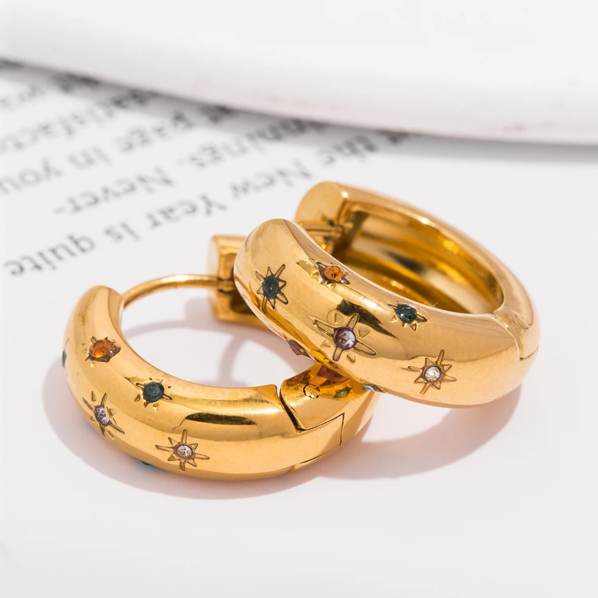 Classic Inlaid Zircon Hoop Earrings Stainless Steel 18k Gold Plated