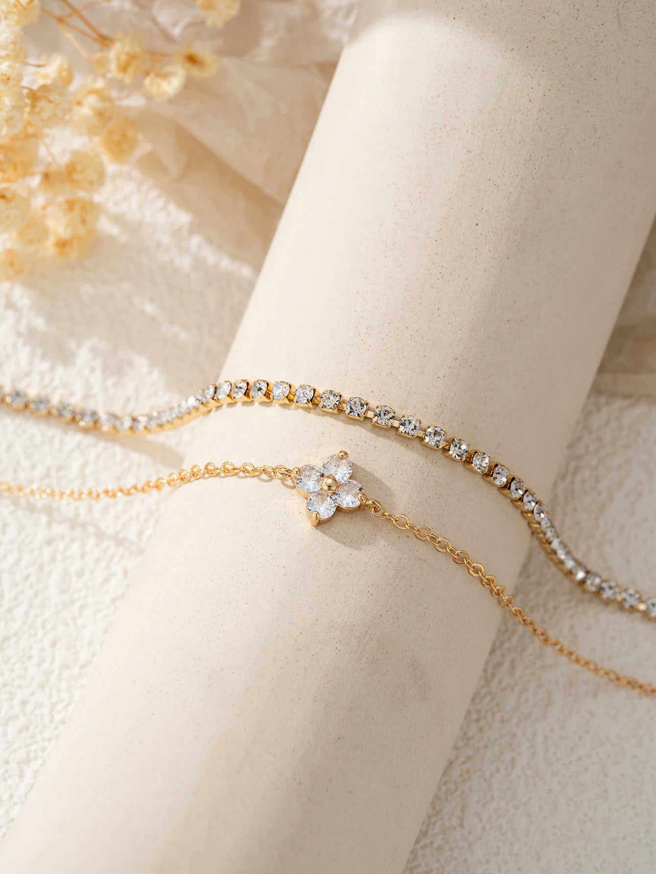 Simple Cubic Zirconia Flower Chain Women's Bracelet 2pc Set